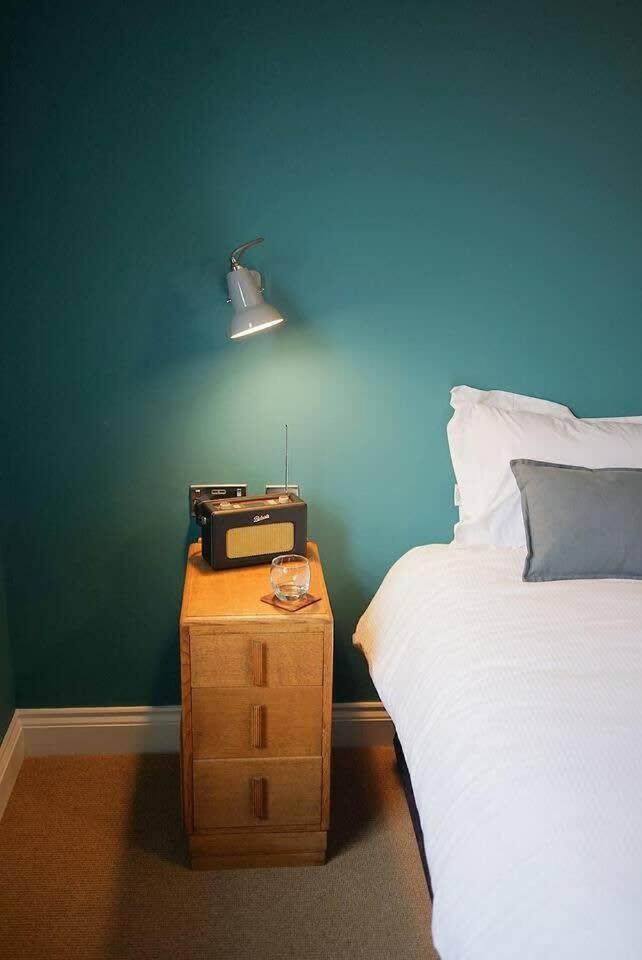 The Alma Taverns Boutique Suites - Room 5 - Hopewell Бристол Екстериор снимка