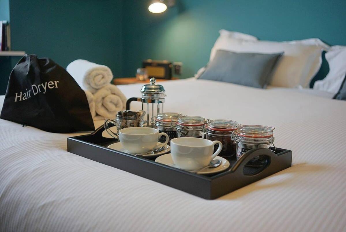 The Alma Taverns Boutique Suites - Room 5 - Hopewell Бристол Екстериор снимка